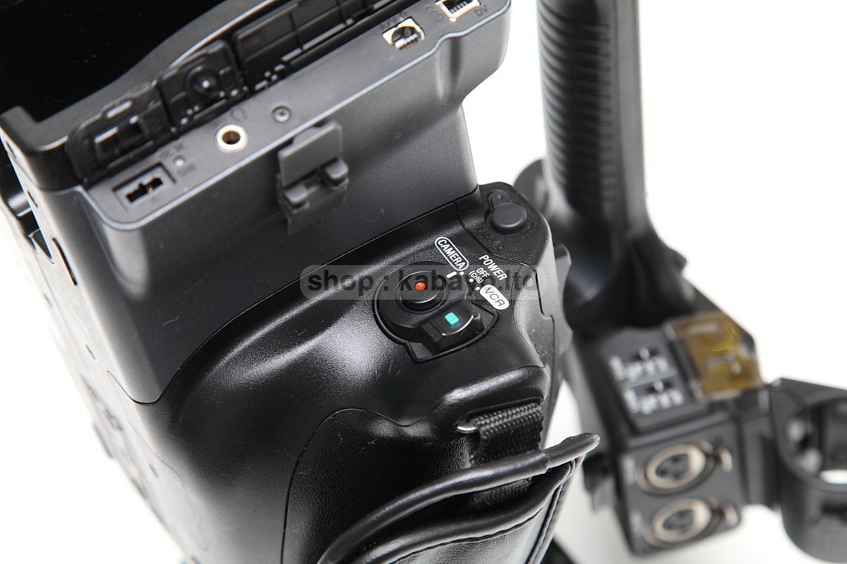 Sony DSR-PD175P – photo 40