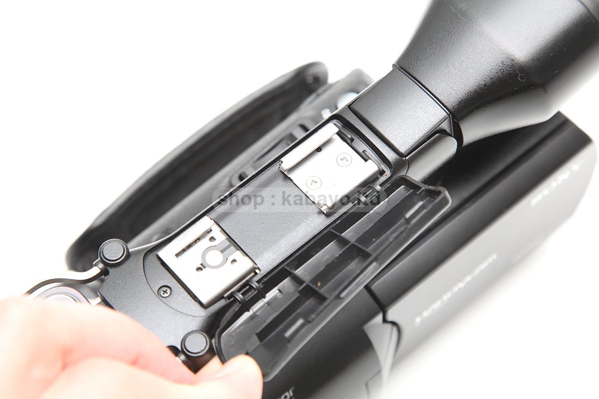 Sony NEX-VG900E + Sony SEL16F28 – photo 18