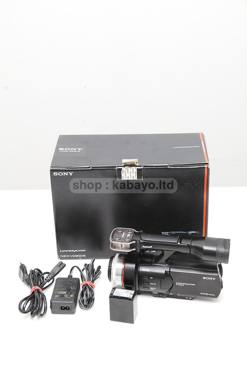 Sony NEX-VG900E + Sony SEL16F28 – photo 1