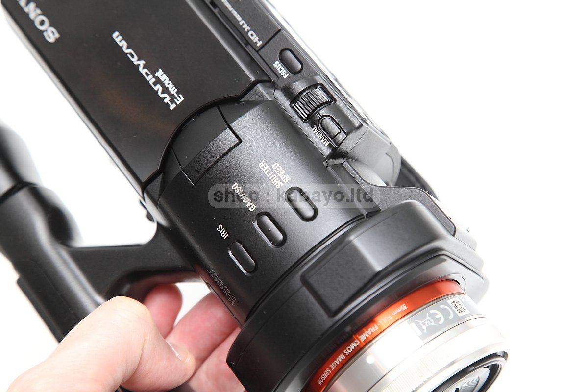 Sony NEX-VG900E + Sony SEL16F28 – photo 22